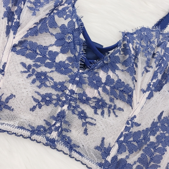 Victoria Secret Dream Angel's Lace Corset Bra EUC - Picture 3 of 6
